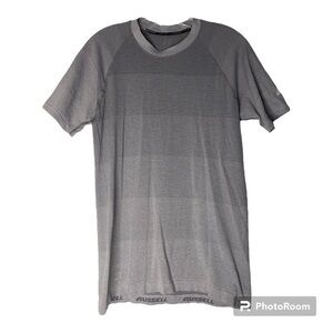 RUSSELL OMBRE DRI POWER 360 ATHLETIC TOP SIZE MENS 34M